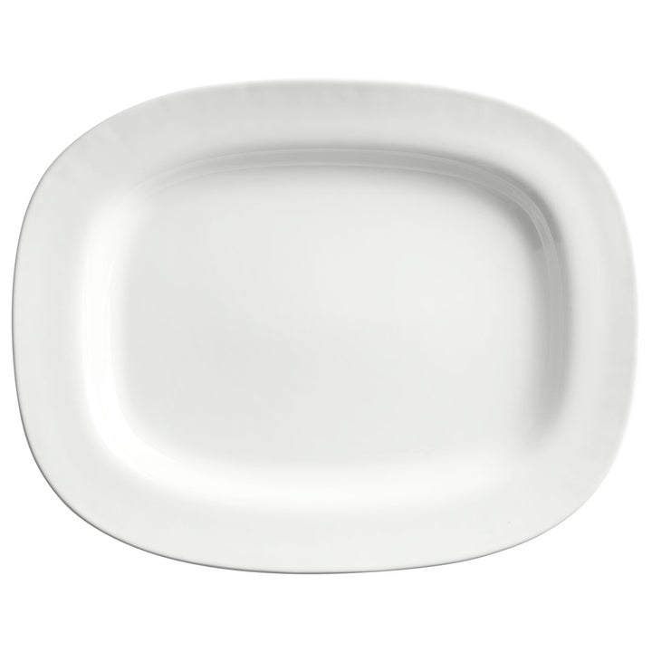 Stort Pure serveringsfad i hvidt glaseret lertøj med blank overflade og organisk bladinspireret form, 45 × 35 cm