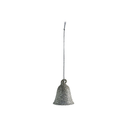 Sæt med fire små Dust juleklokker i sølv med glitrende overflade, hver med målene 4 × 5 cm