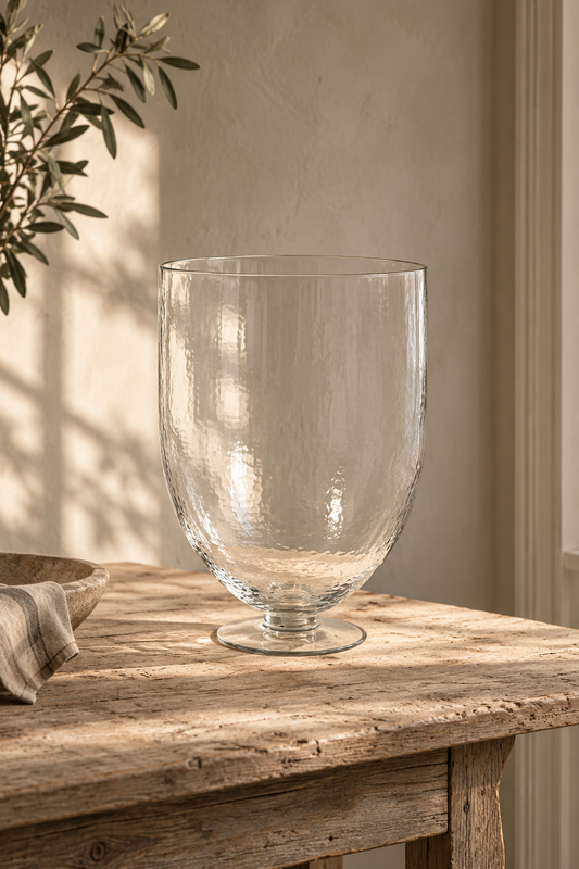 XL hurricane i hamret glas – Ø 23 × H 32 cm – produktbillede 1