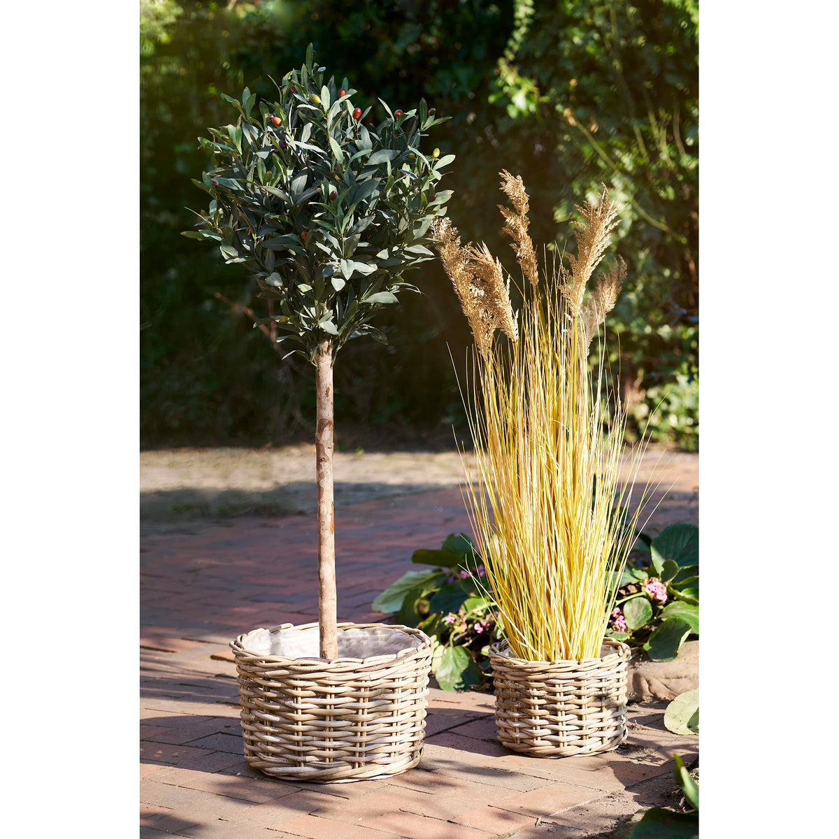 Kurve i kubu-rattan – 2 stk.