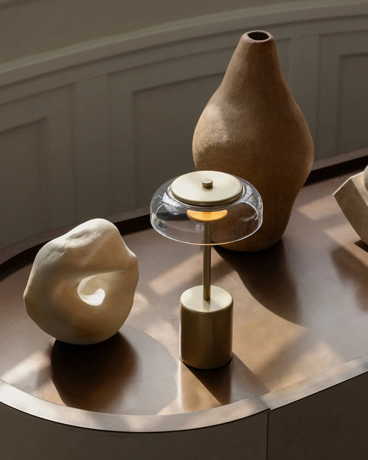 Nuura - Blossi Table Mini Portable – Nordic Gold/Clear
