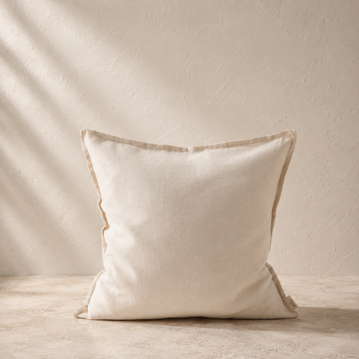 Pudebetræk i hør – Varm grå -  50×50 cm