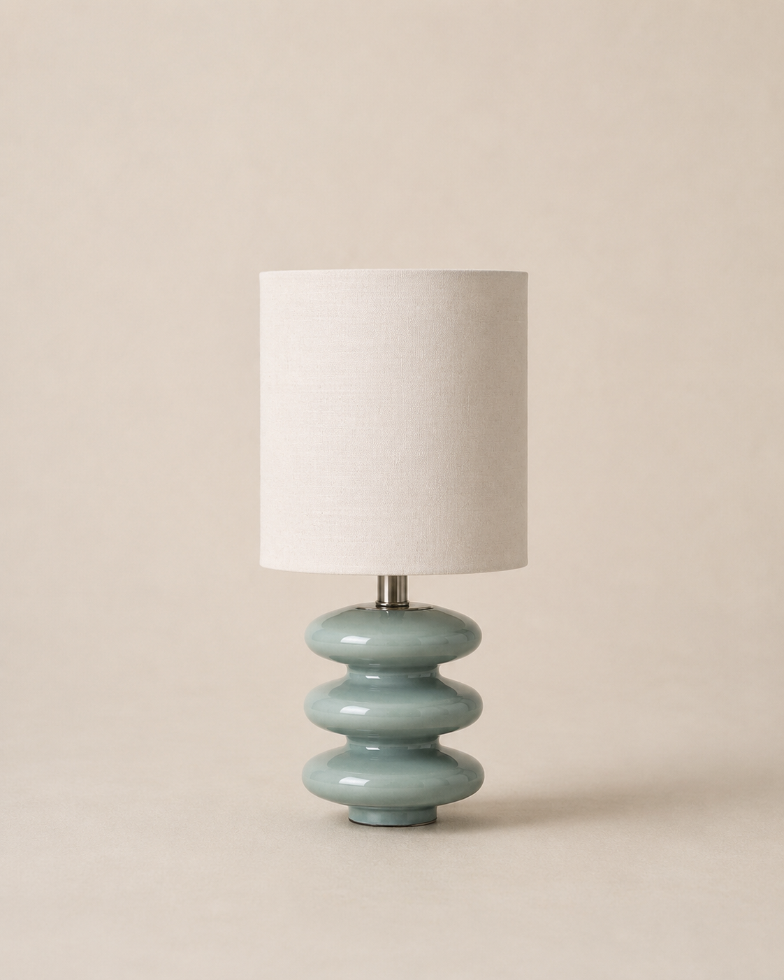 Step bordlampe – lyseblå og råhvid