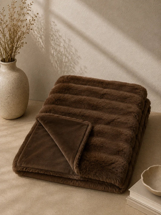 Plaid – brun imiteret pels