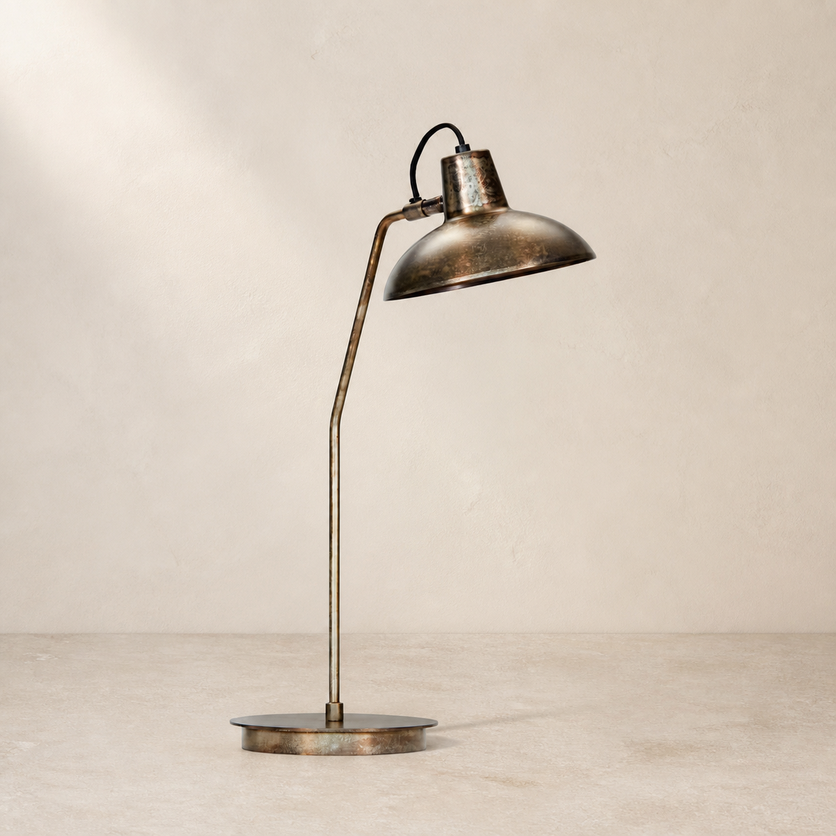 Bordlampe - jern & messing - industrilook