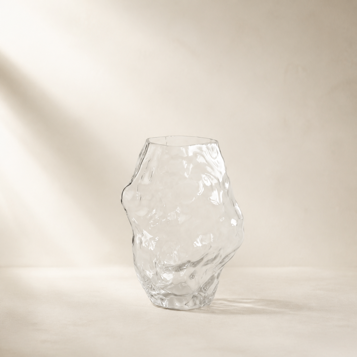 Katachi Vase Mini – Clear