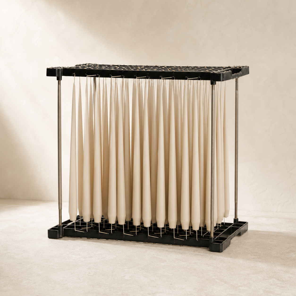 ester & erik  - Stagelys - 32 cm. - Iced Latte